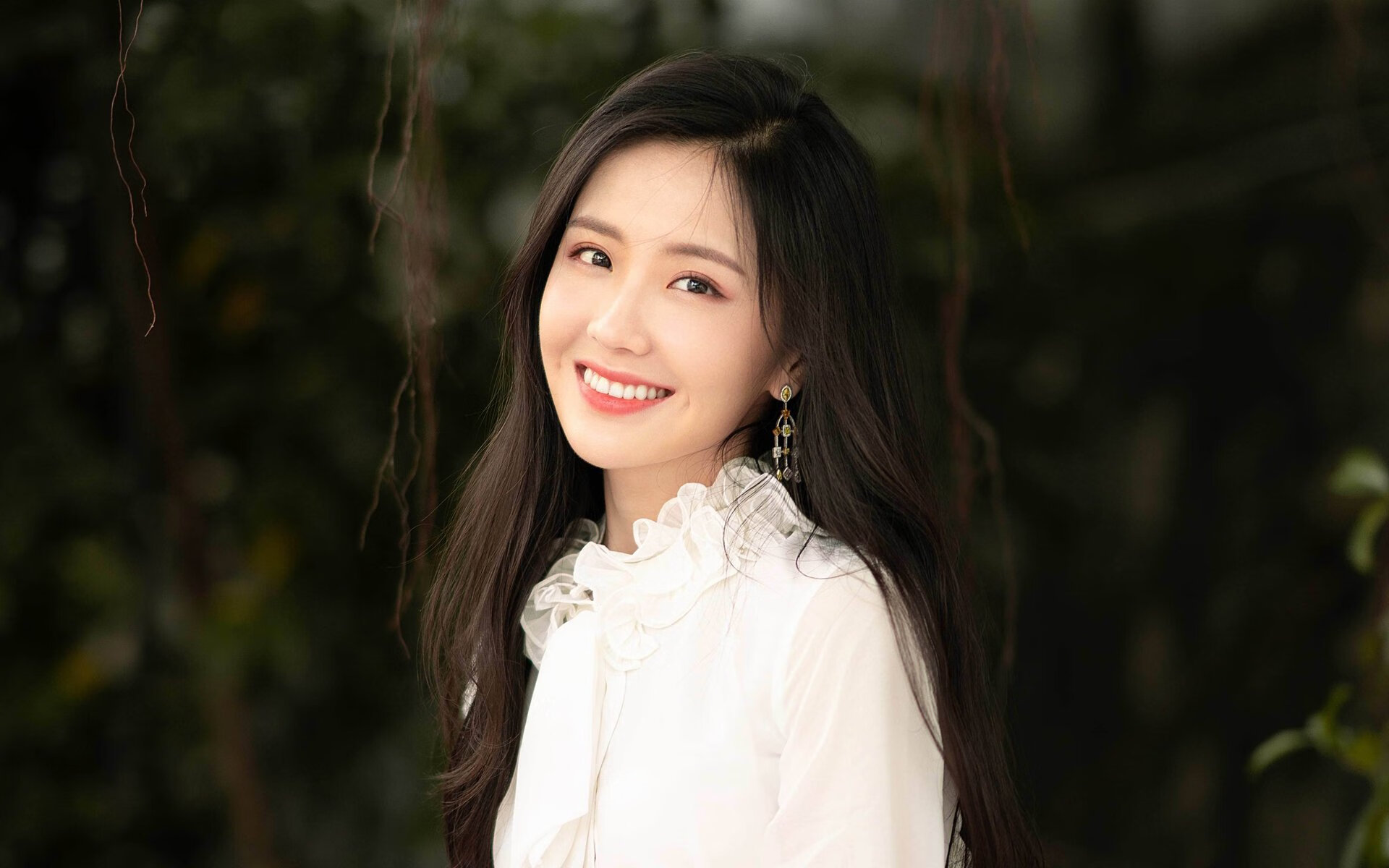 上港阵容曝光，主教练布局独特备战全力，上海上港队教练是谁